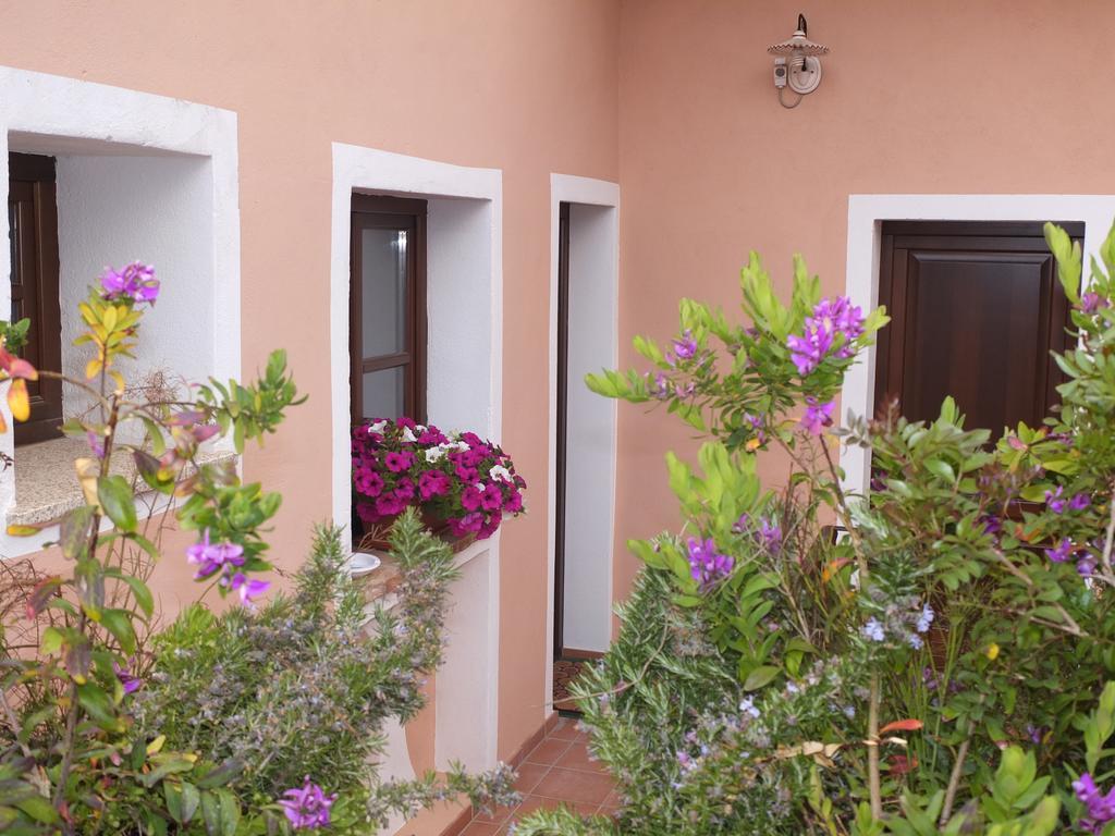 Casa Camilla Sardegna Hotell San Vito  Eksteriør bilde